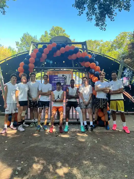 Comunitatea SF Sports la un eveniment al Academiei